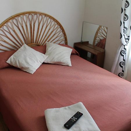 Hostal Graciela Madrid Ngoại thất bức ảnh