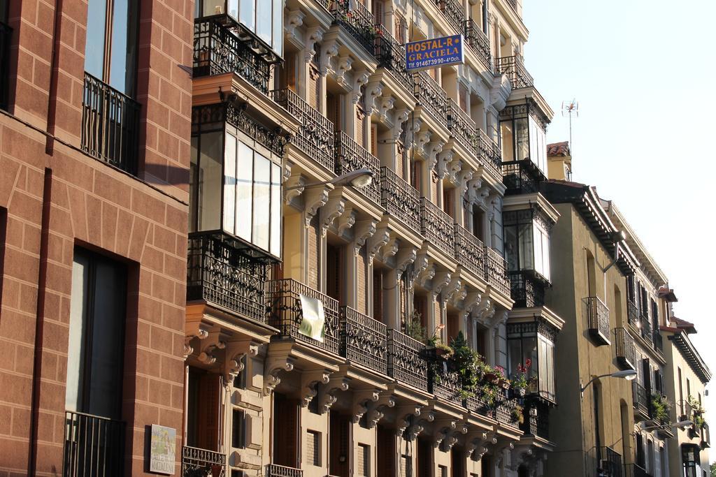 Hostal Graciela Madrid Ngoại thất bức ảnh