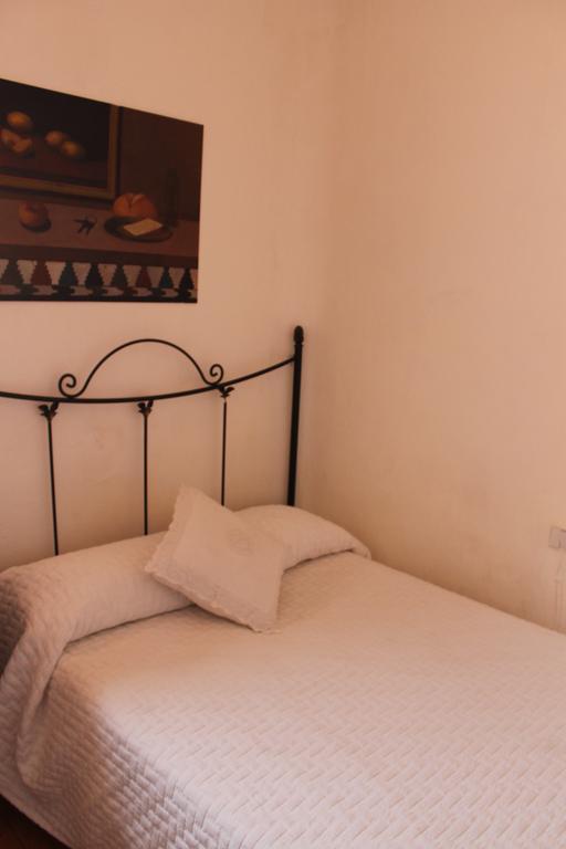 Hostal Graciela Madrid Phòng bức ảnh