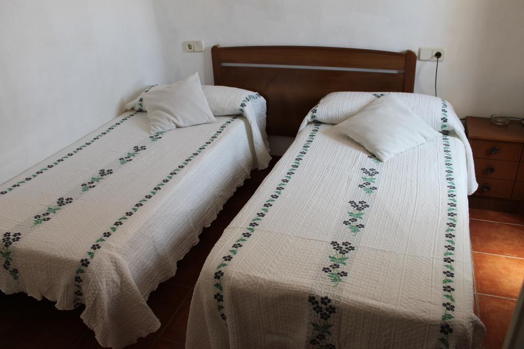 Hostal Graciela Madrid Ngoại thất bức ảnh